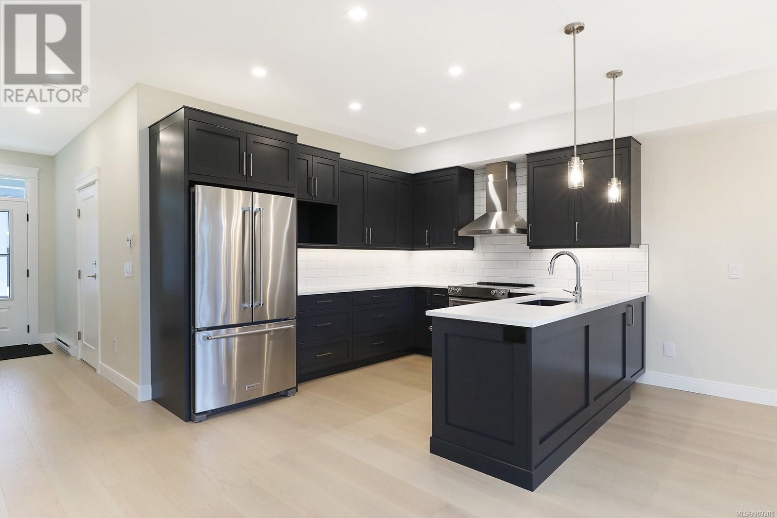 1790 15th St, Courtenay