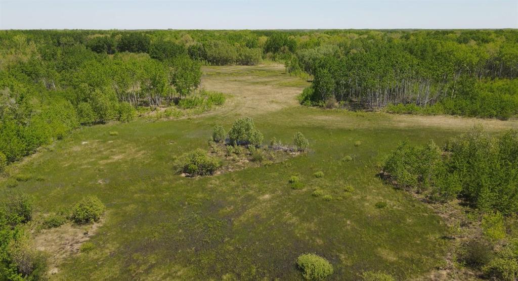 Photo 2 of 33086 5 N Road, Gardenton MB