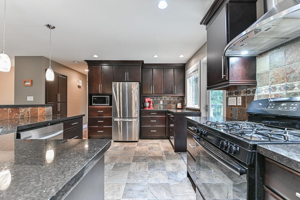 3176 OLD CLAYBURN ROAD, Abbotsford
