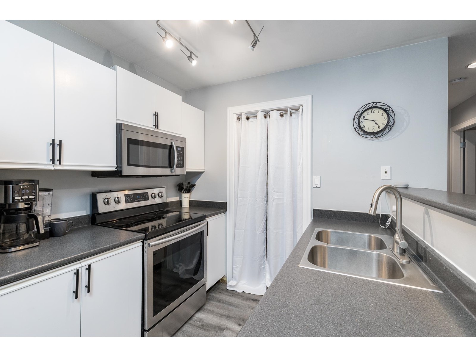 906 1750 MCKENZIE ROAD, Abbotsford