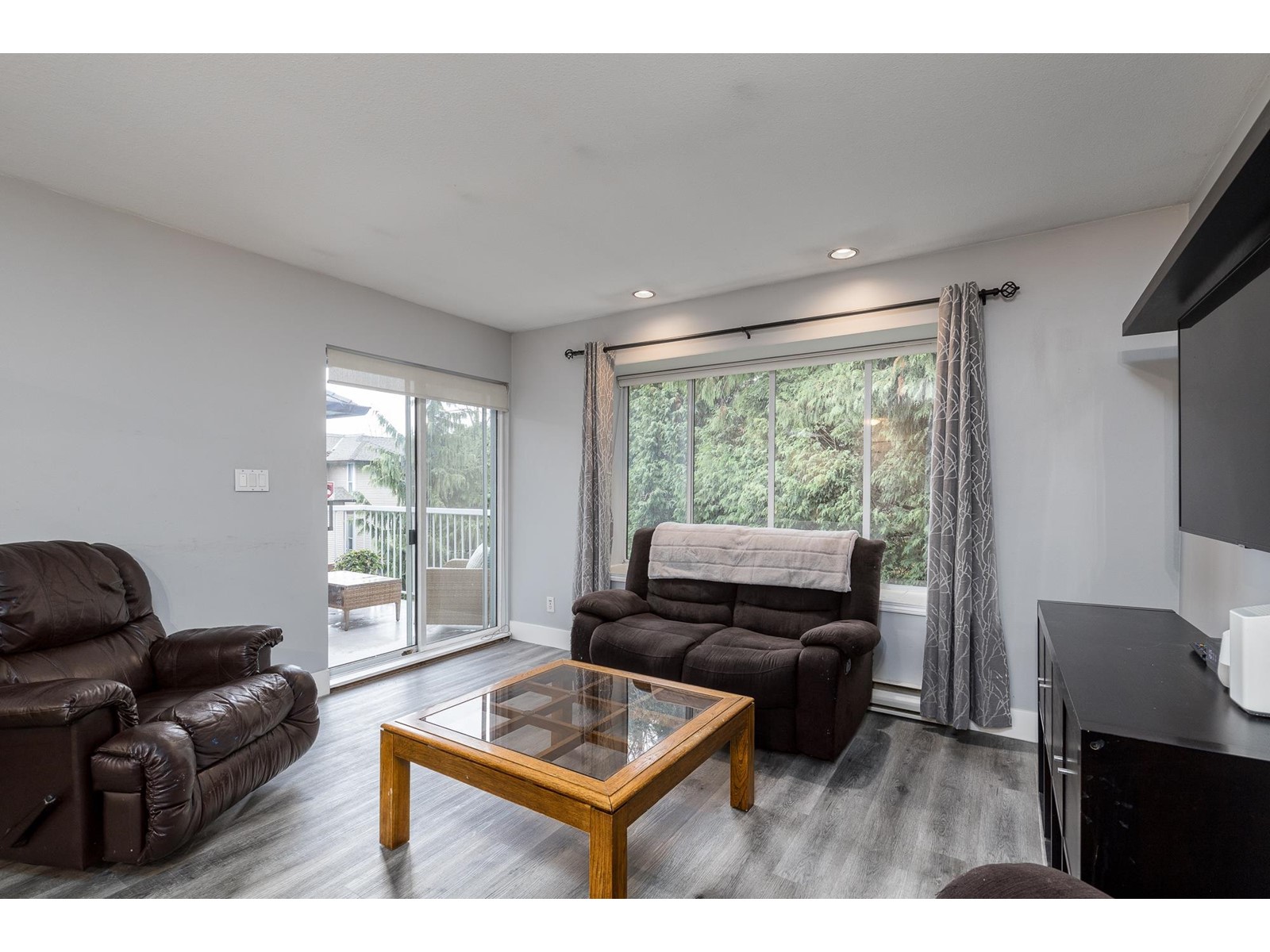 906 1750 MCKENZIE ROAD, Abbotsford