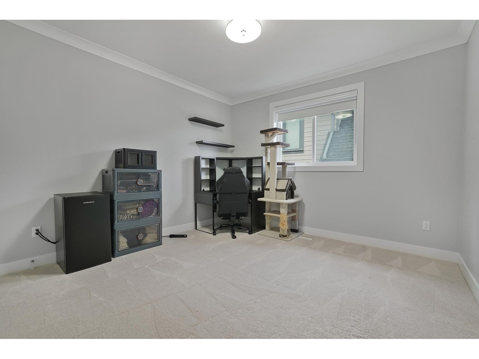 Photo 11 of 16295 59 Avenue, Surrey BC