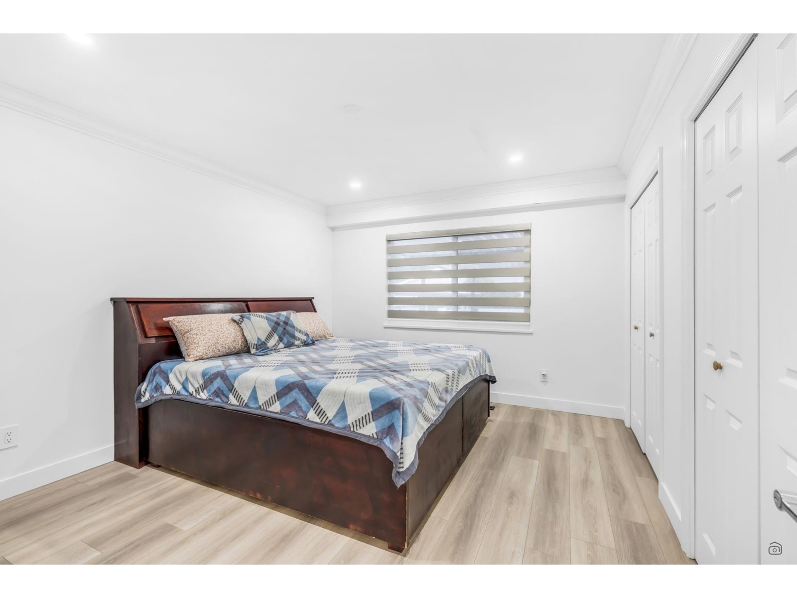 15839 CLIFF AVENUE, White Rock real estate listing R2970164