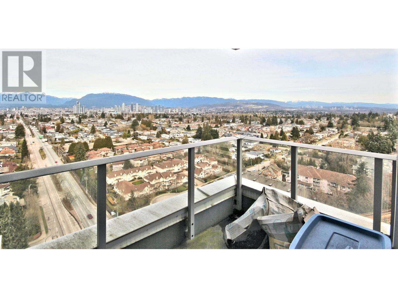 Photo 9 of 2605 5515 Boundary Road, Vancouver BC