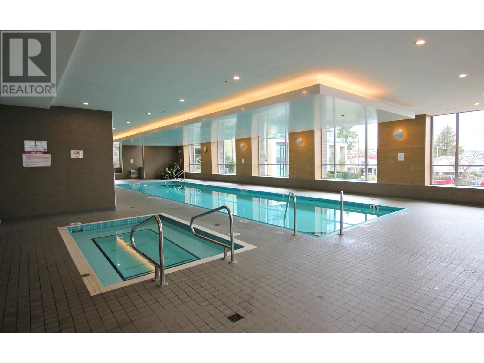 Photo 10 of 2605 5515 Boundary Road, Vancouver BC