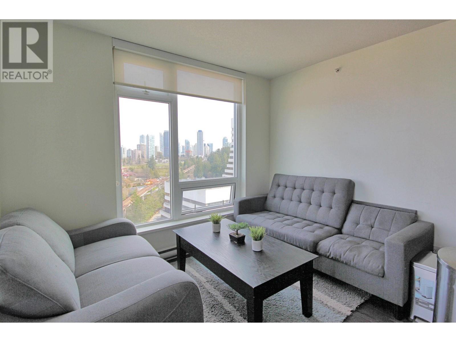Photo 4 of 2605 5515 Boundary Road, Vancouver BC