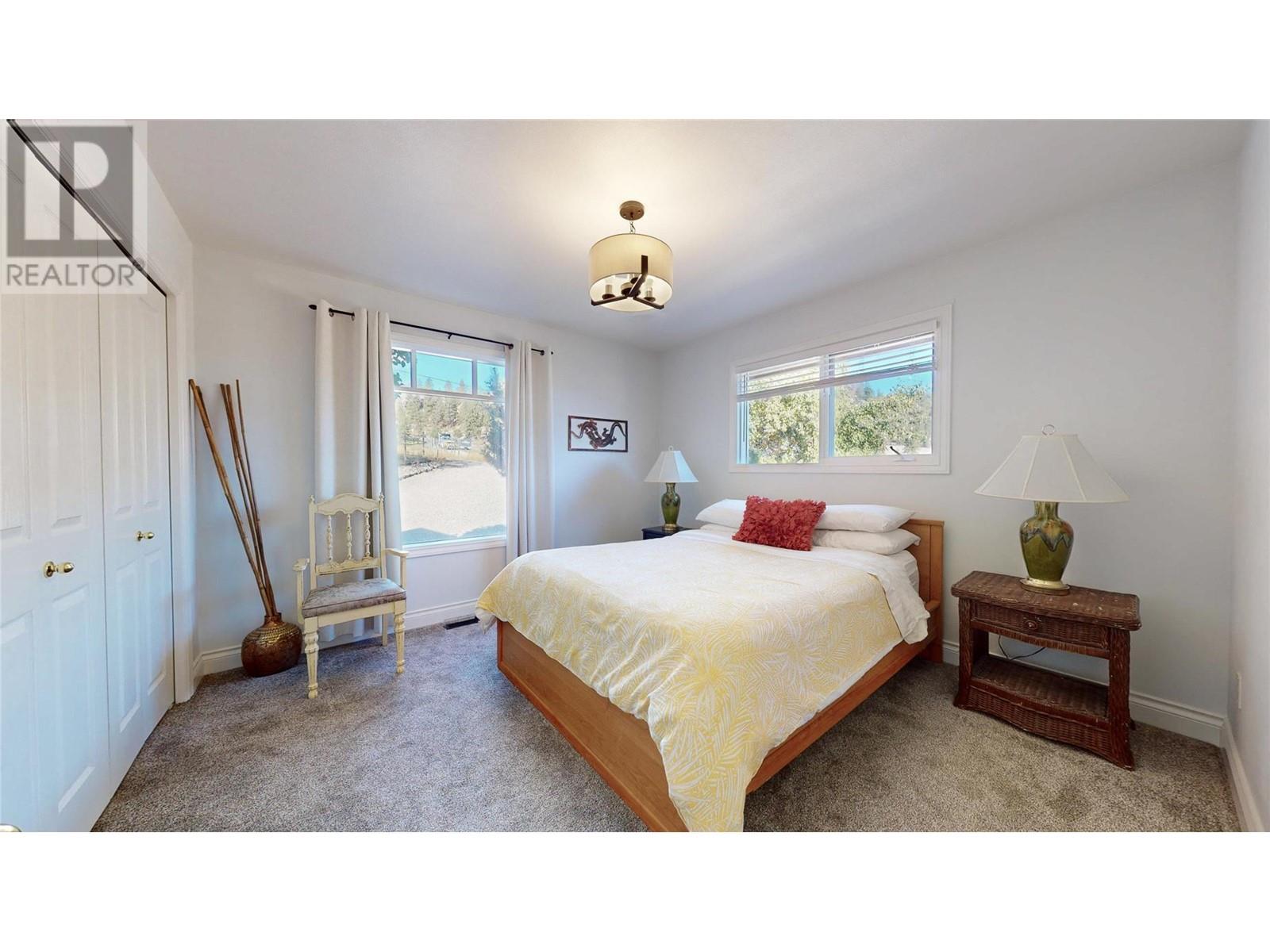  614 Wilson Mountain Road, Oliver