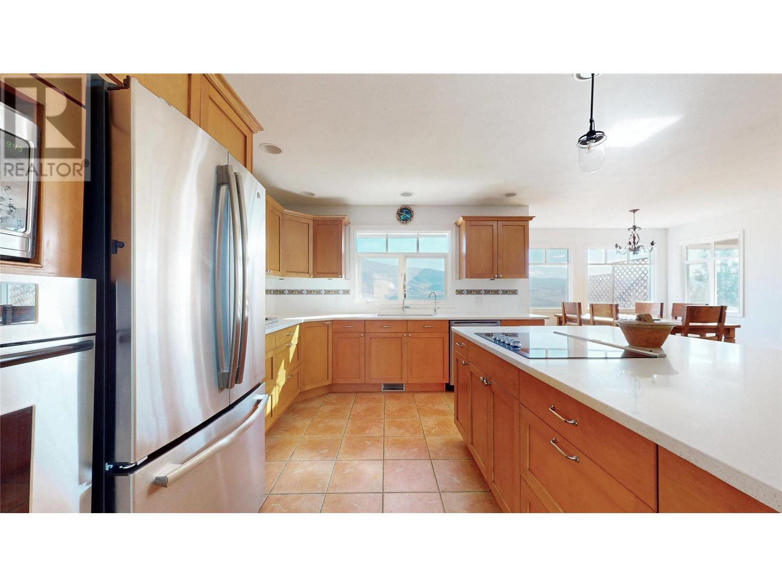  614 Wilson Mountain Road, Oliver