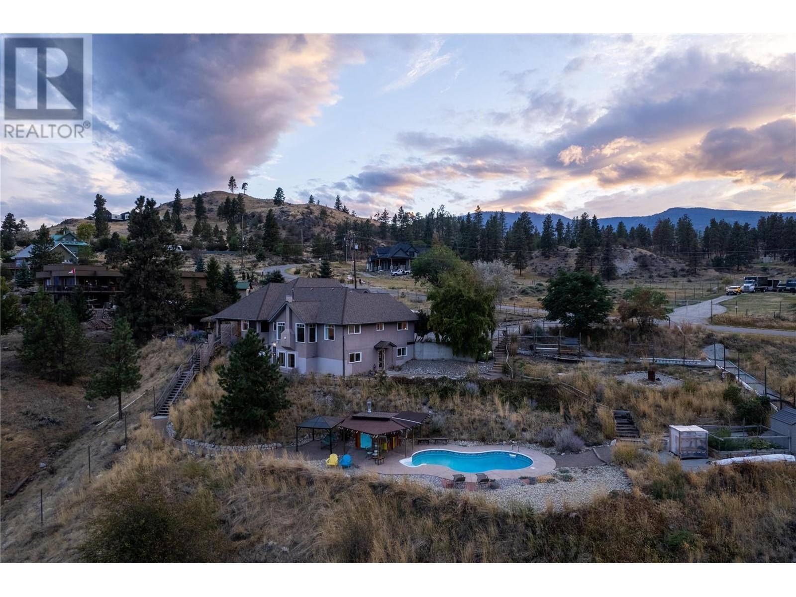  614 Wilson Mountain Road, Oliver