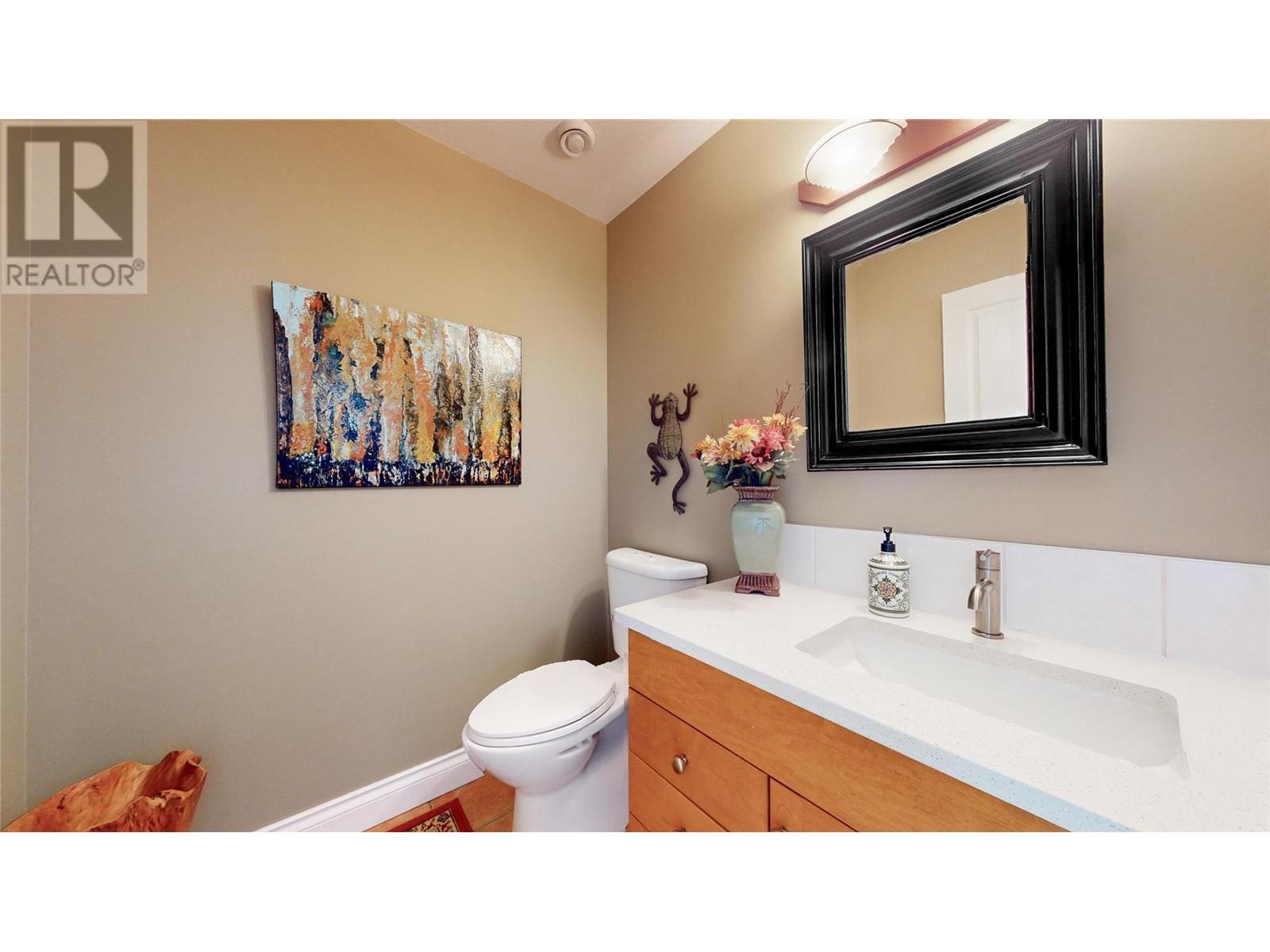  614 Wilson Mountain Road, Oliver