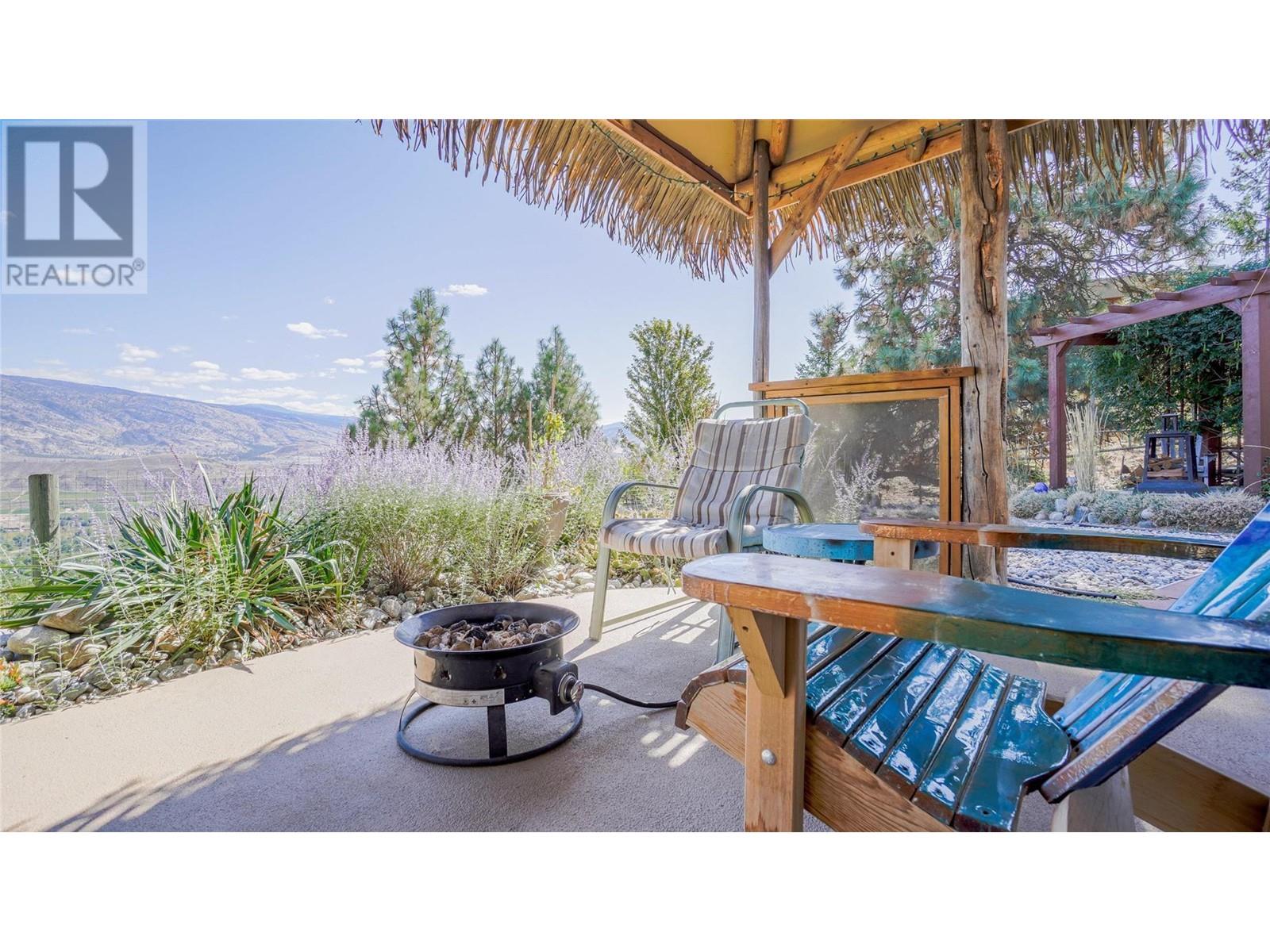  614 Wilson Mountain Road, Oliver