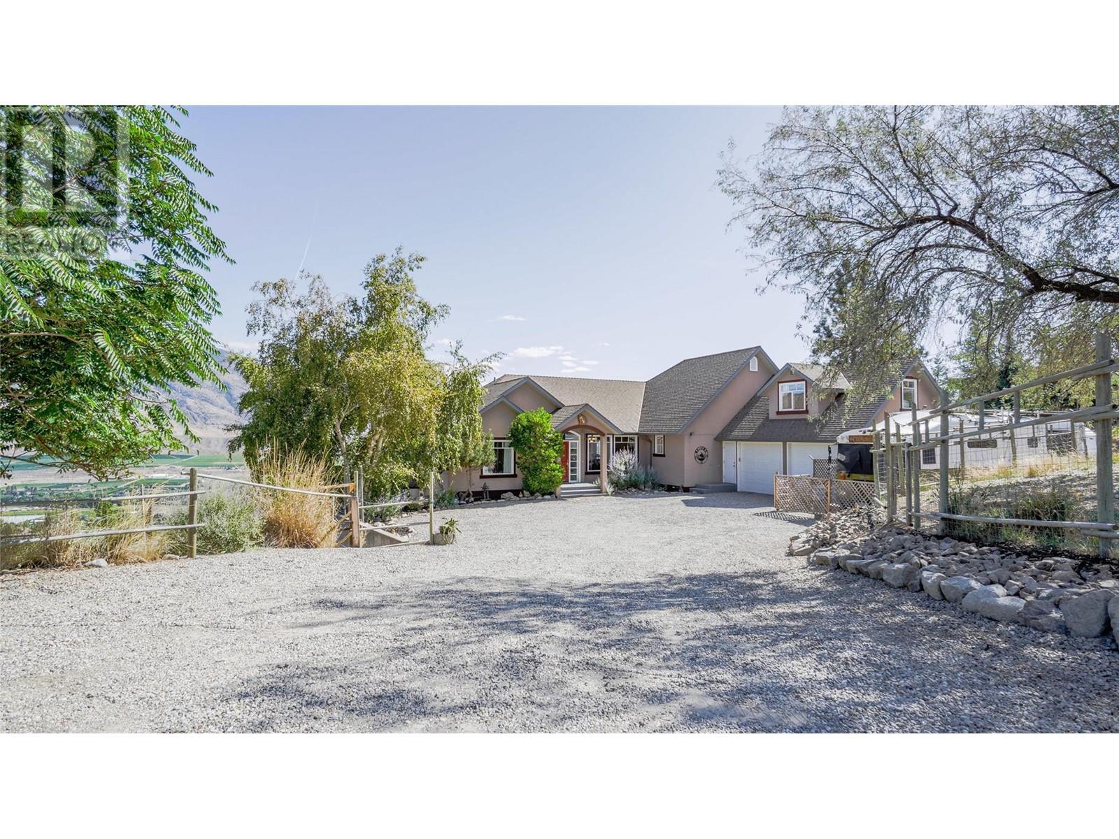  614 Wilson Mountain Road, Oliver