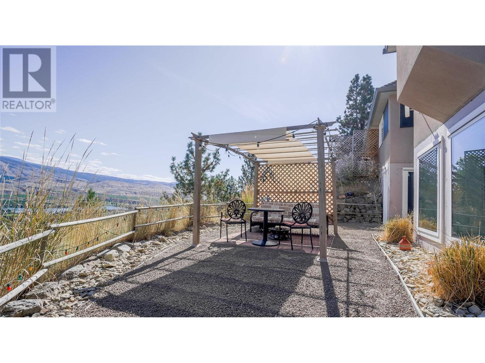  614 Wilson Mountain Road, Oliver