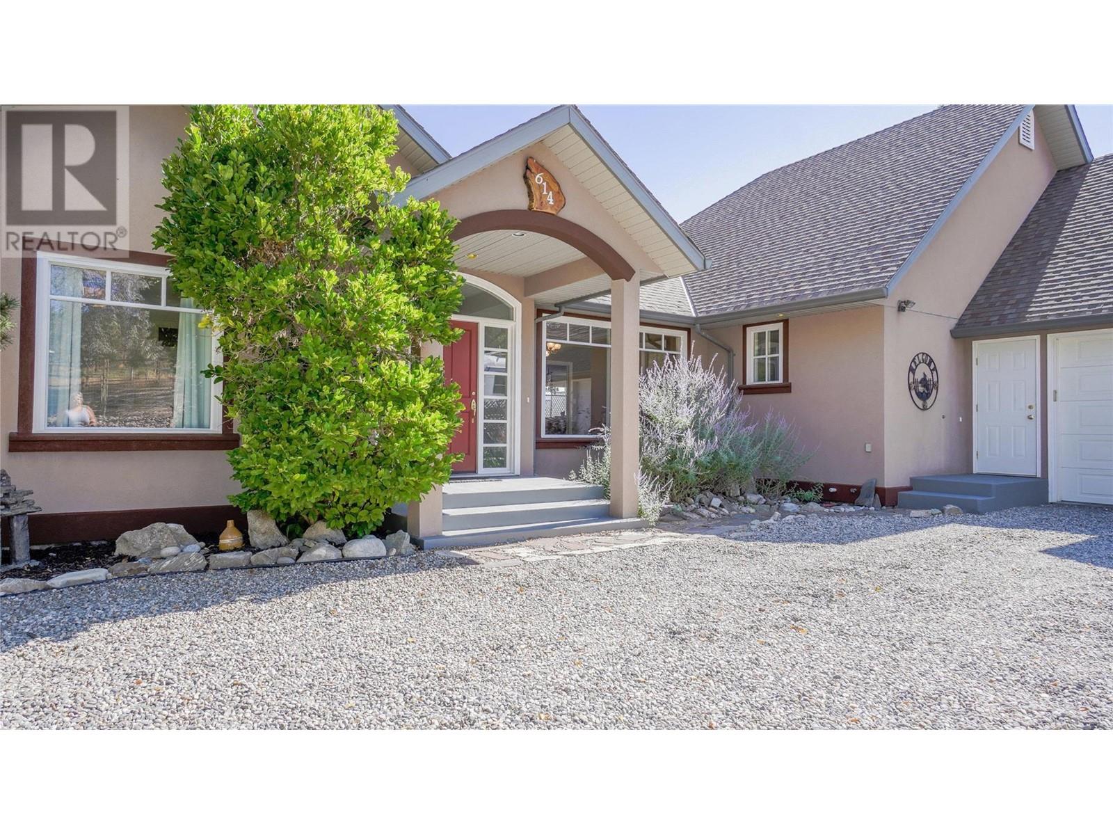  614 Wilson Mountain Road, Oliver