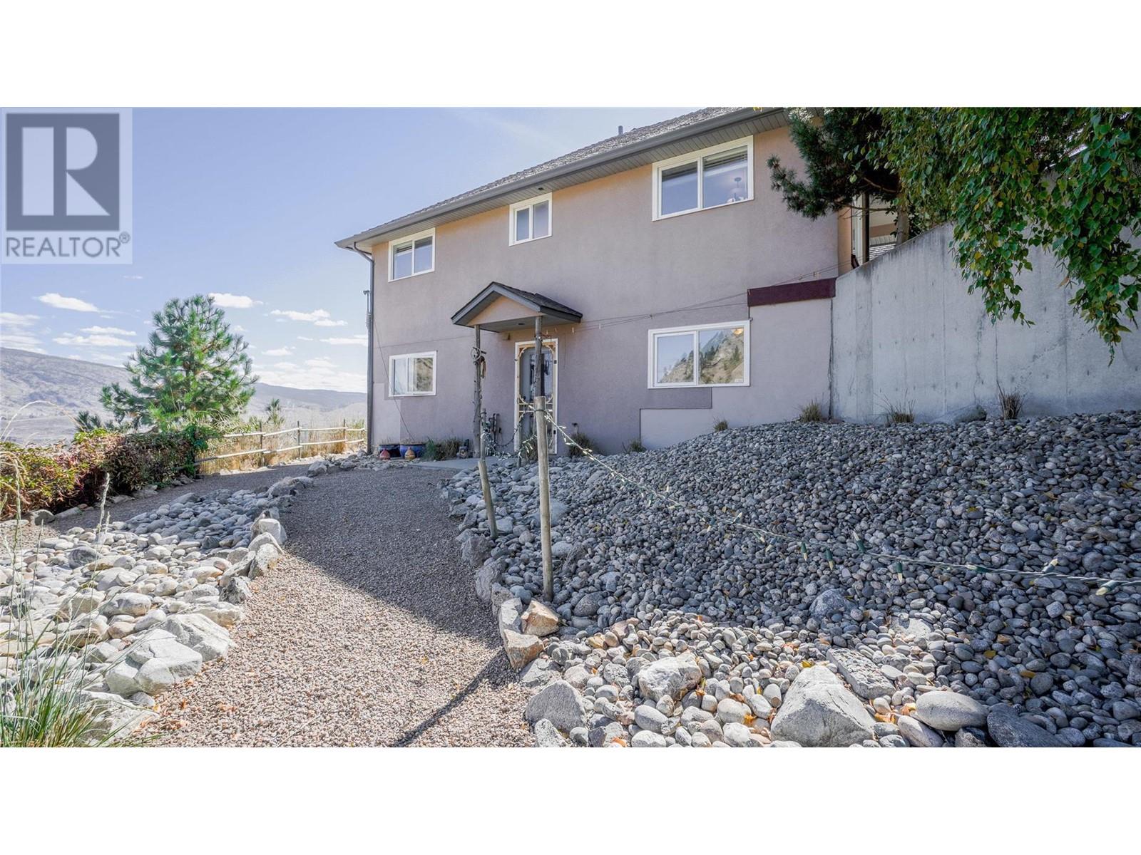  614 Wilson Mountain Road, Oliver
