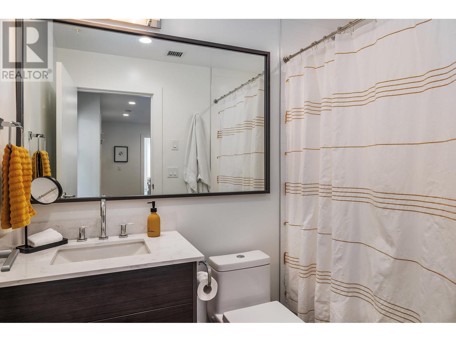 #411 1181 SUNSET DRIVE - Image 21