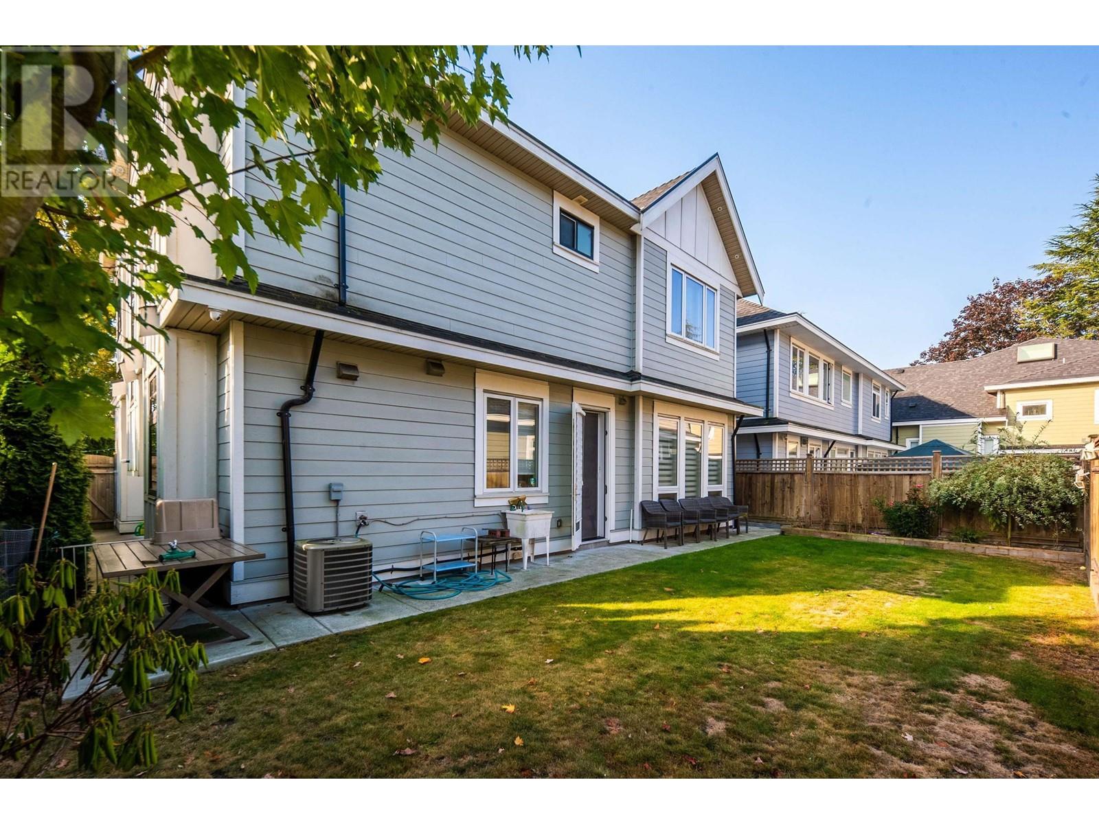 5819 MONCTON Street, Richmond