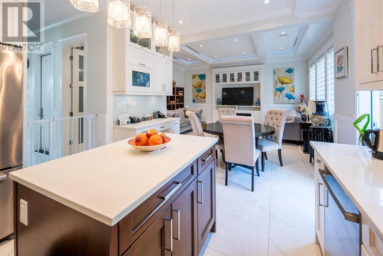 5819 MONCTON Street, Richmond