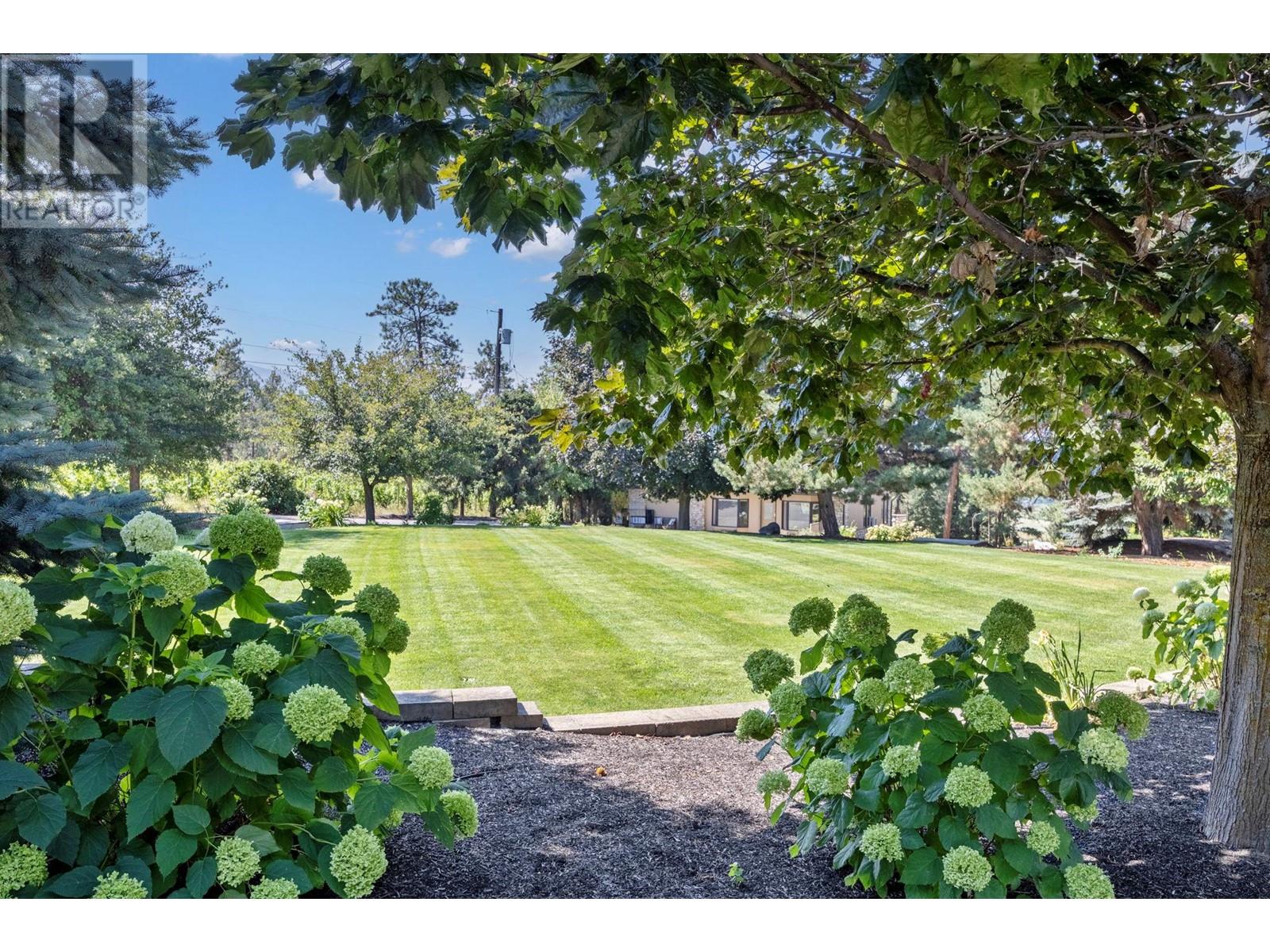 4040 Casorso Road, Kelowna