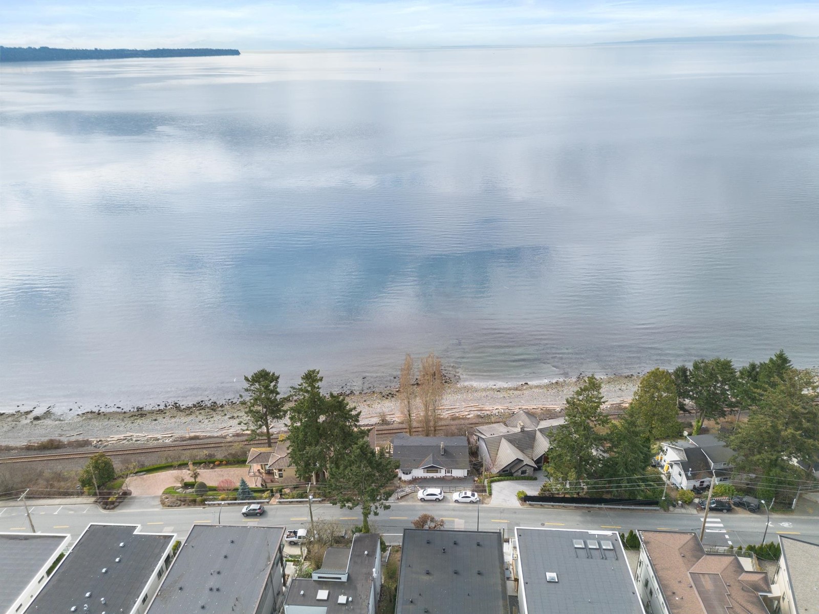 14458 MARINE DRIVE, White Rock real estate listing R2971120