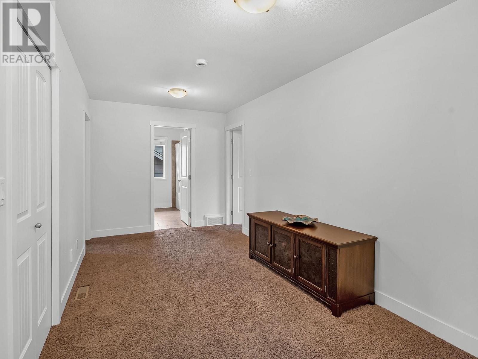 4 2051 Sunview Drive, West Kelowna