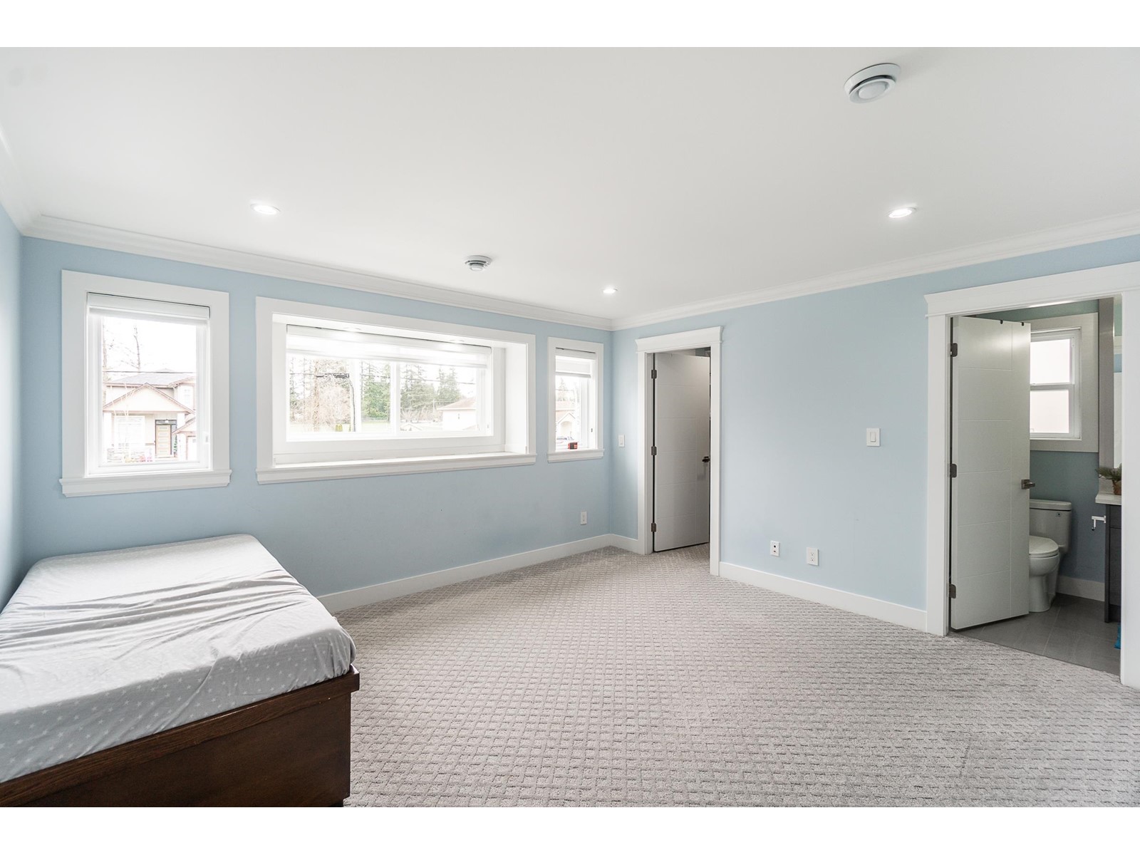 11542 80 AVENUE, Delta real estate listing R2971371