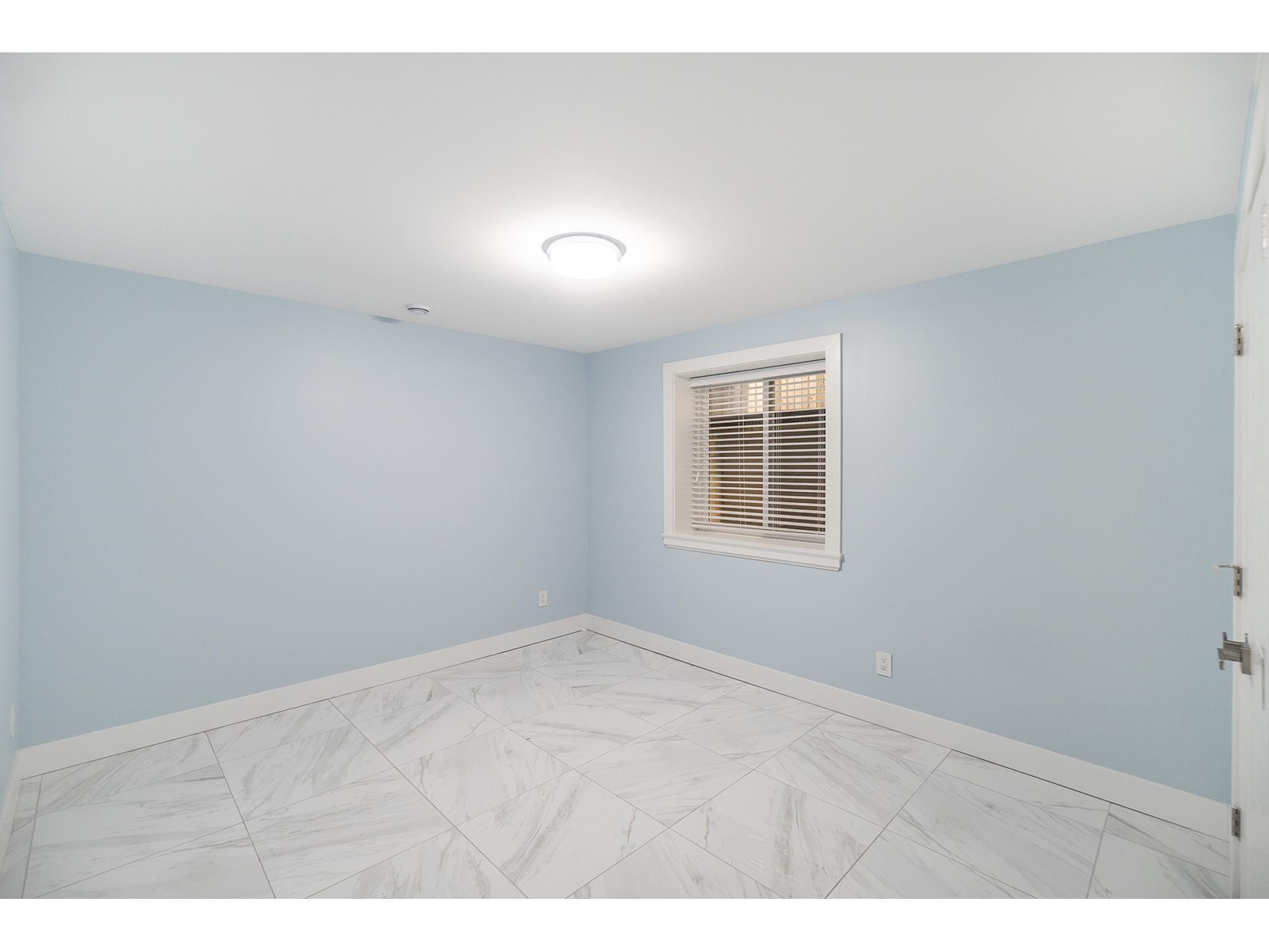 11542 80 AVENUE, Delta real estate listing R2971371