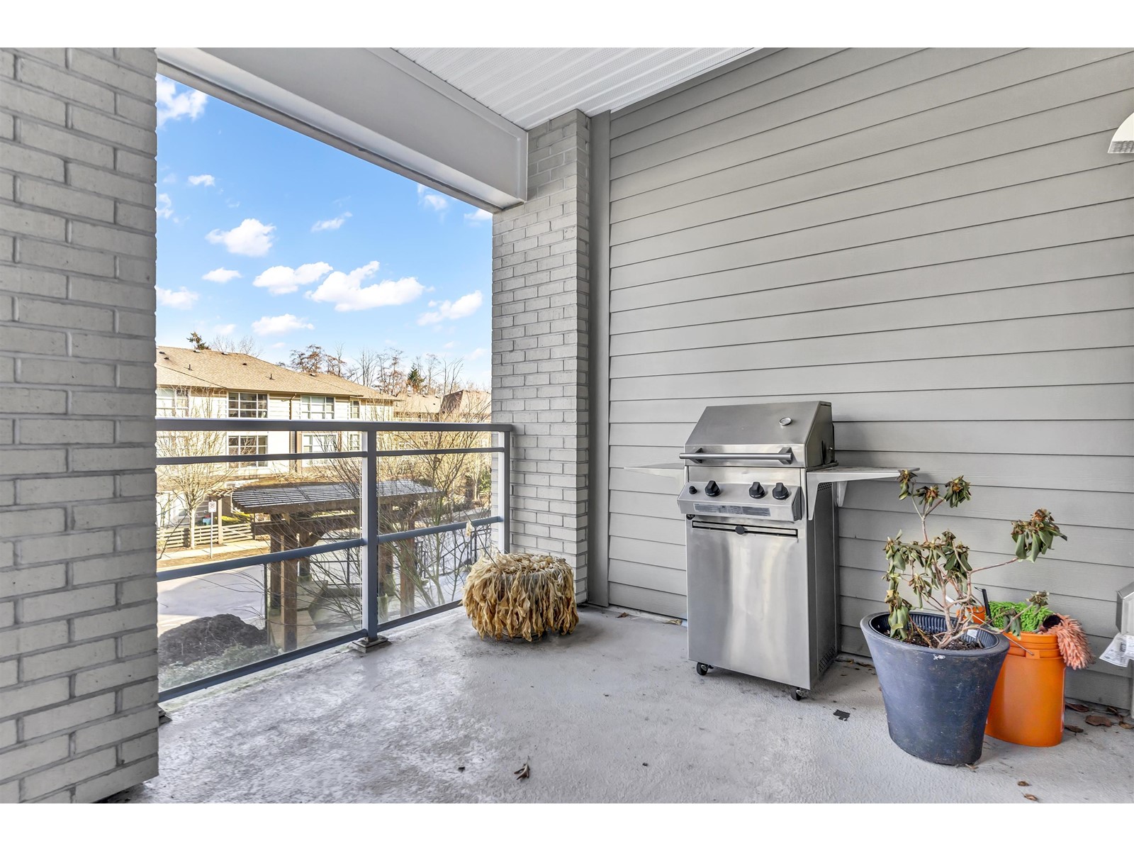Photo 13 of 312 15436 31 Avenue, Surrey BC