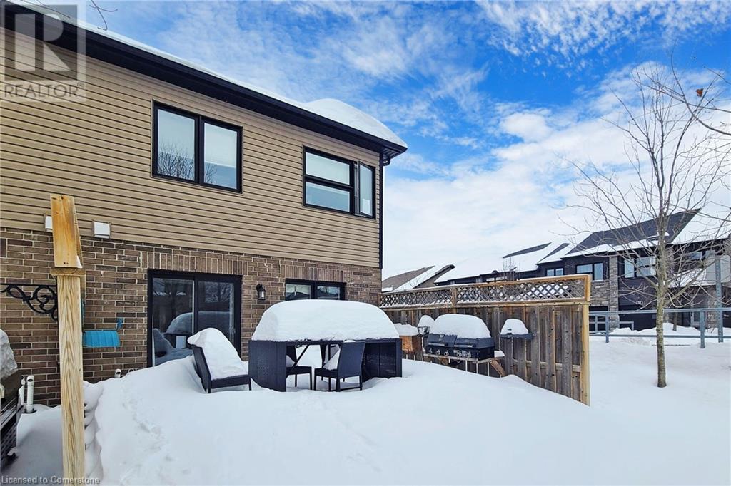 Photo 39 of 91 E Poppy Drive E Unit 13, Guelph ON