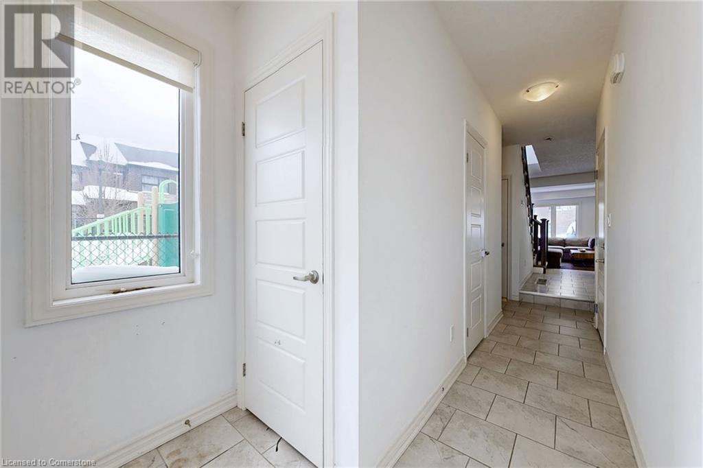 Photo 6 of 91 E Poppy Drive E Unit 13, Guelph ON
