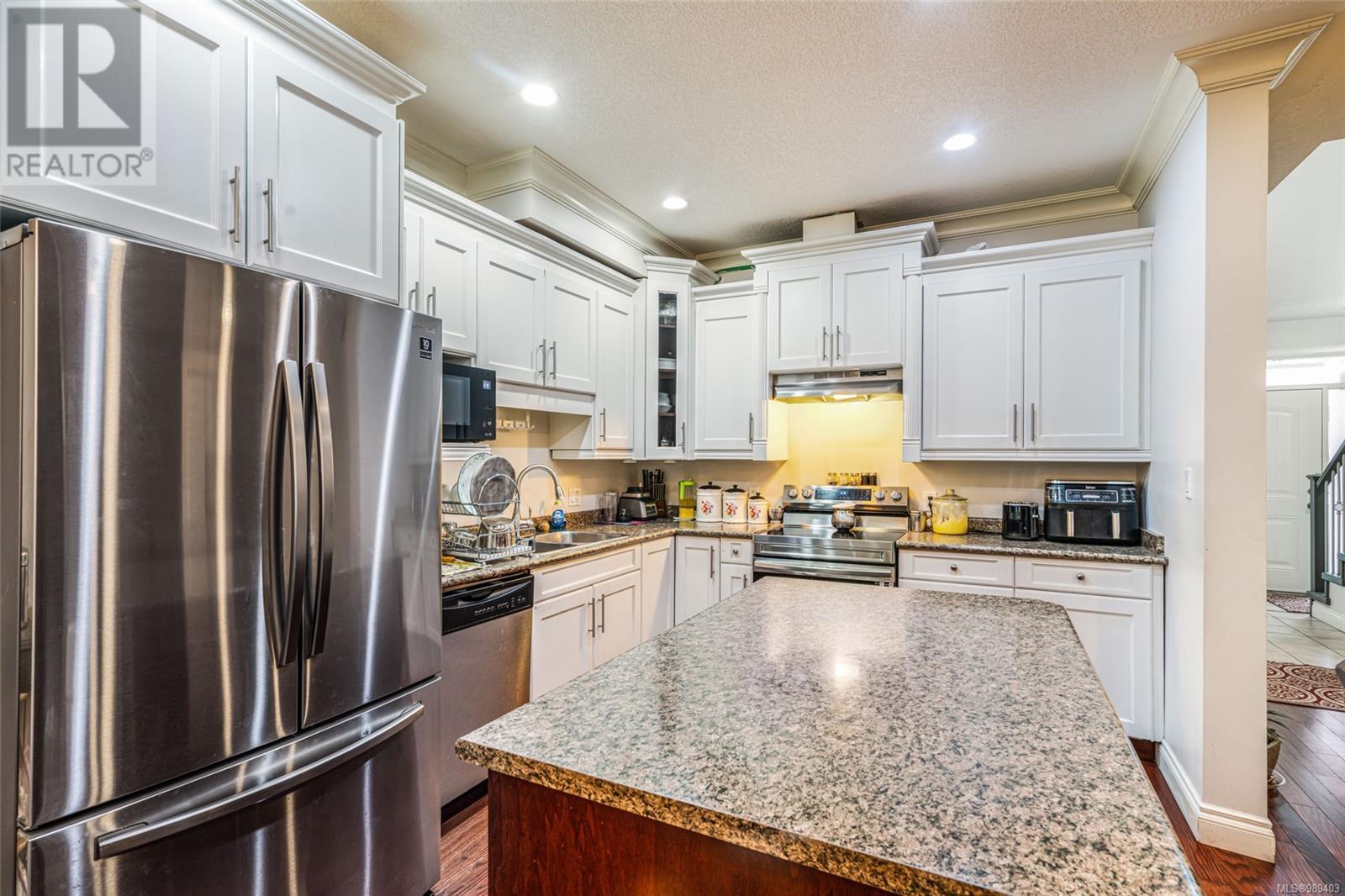 101 5186 Dunster Rd, Nanaimo real estate listing 989403