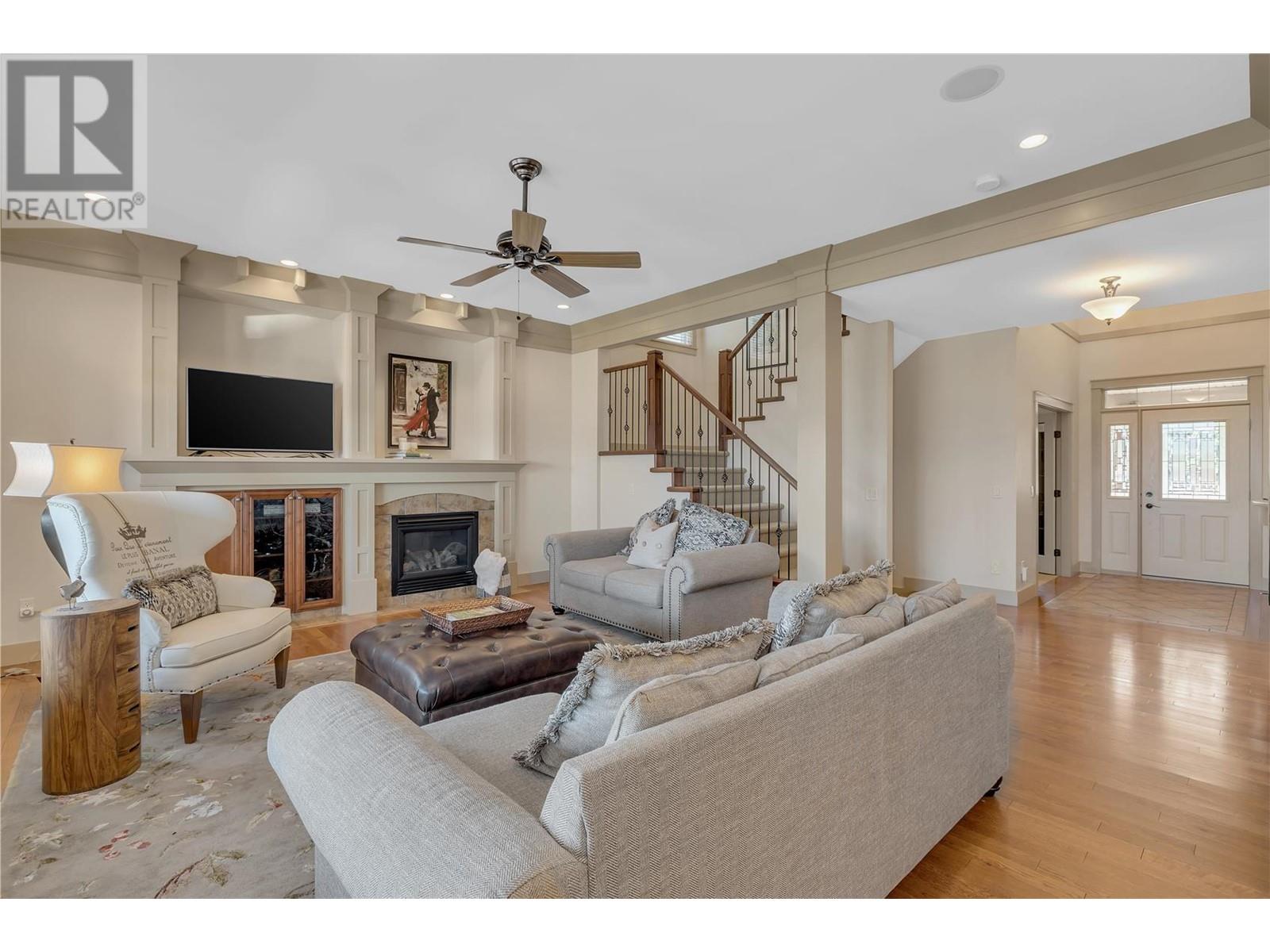  5452 South Perimeter Way, Kelowna
