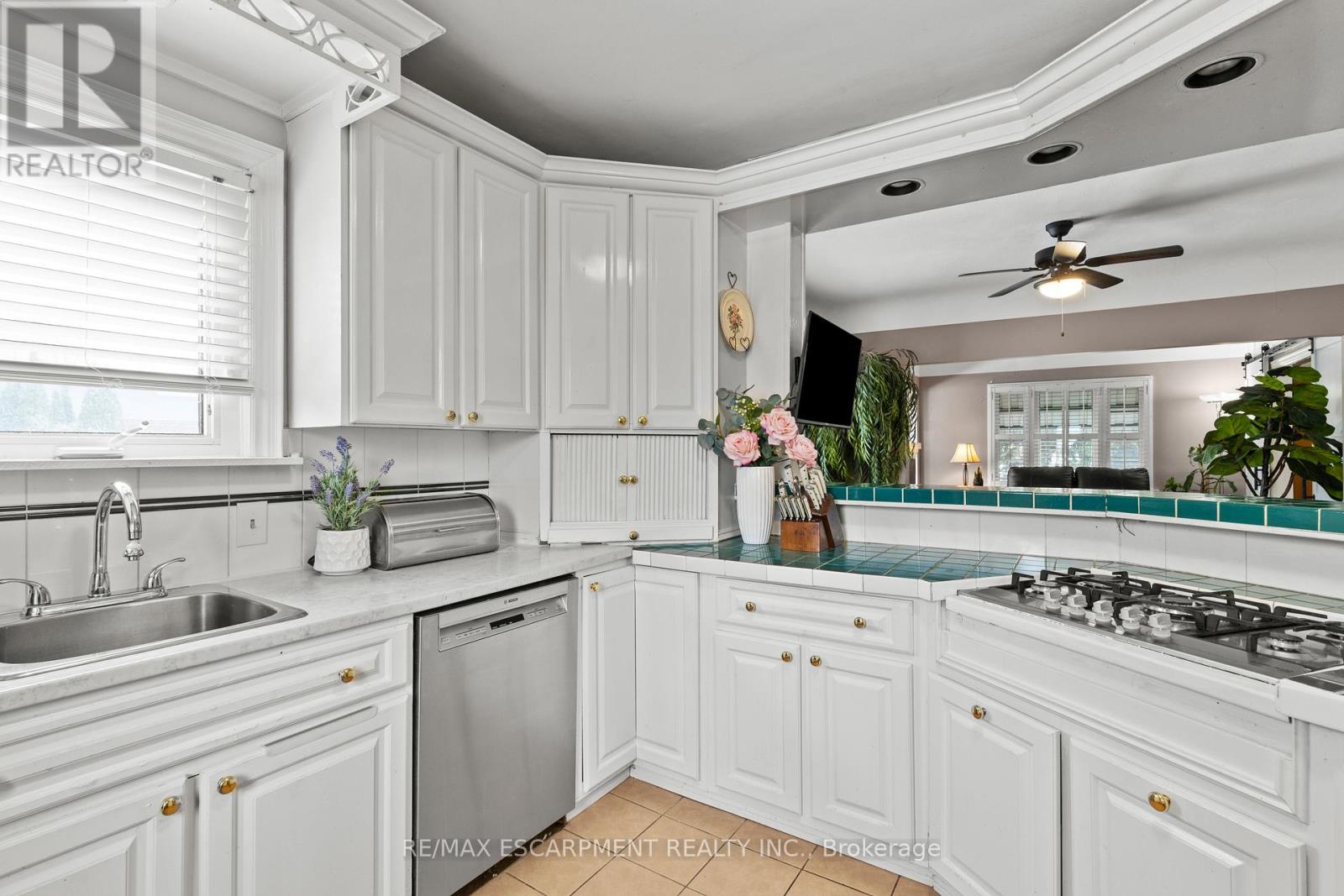 Photo 23 of 5331 Greenlane Road, Lincoln ON