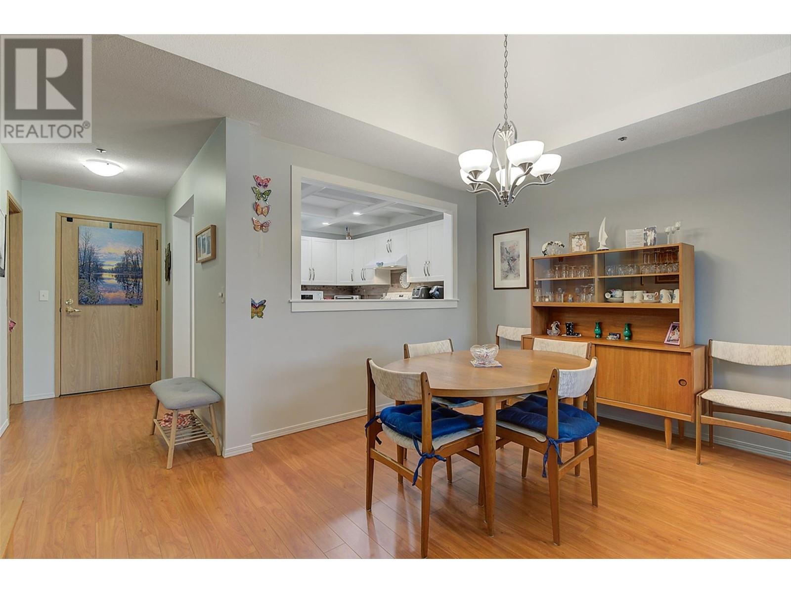 302 1045 Sutherland Avenue, Kelowna