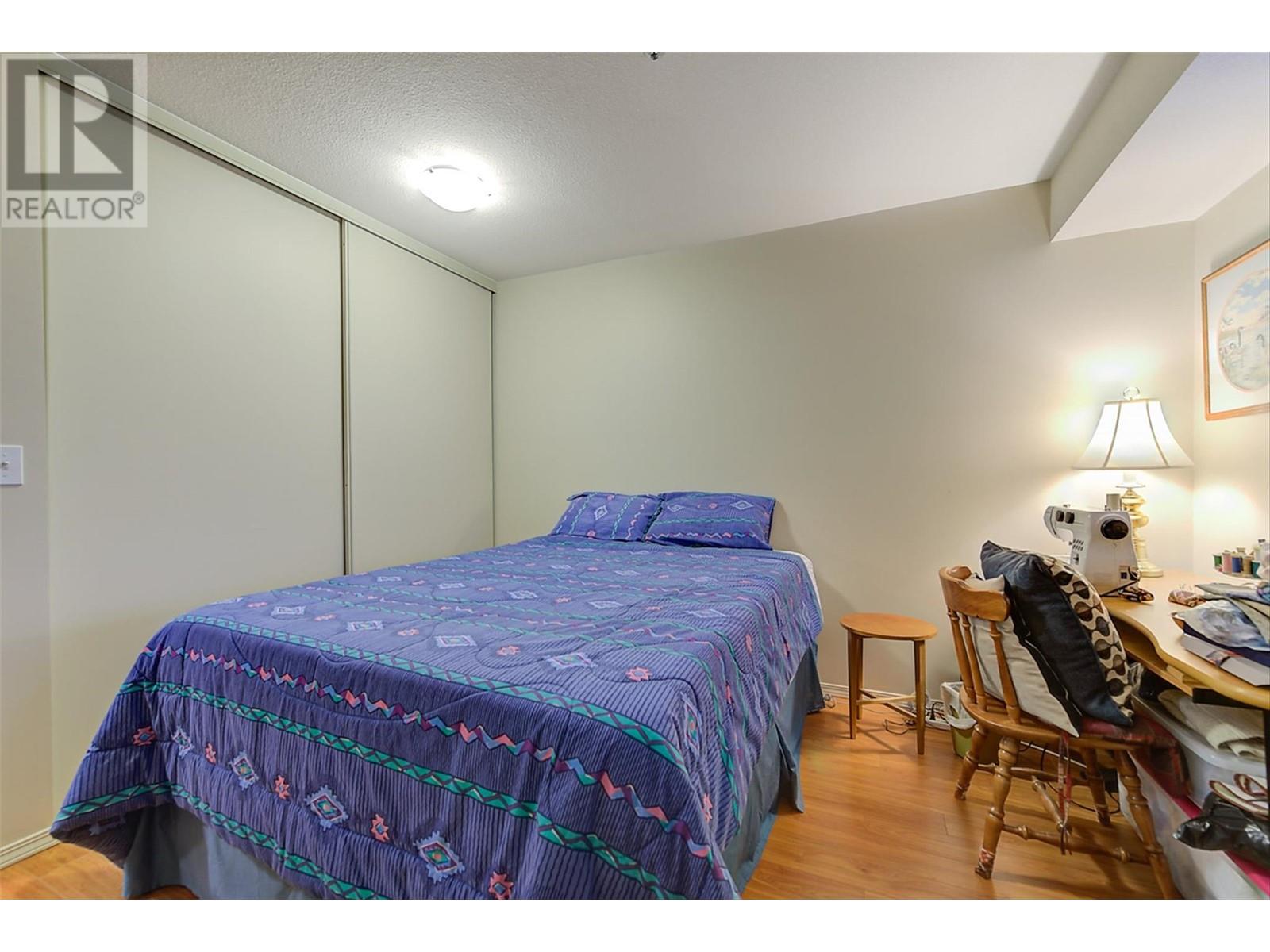 302 1045 Sutherland Avenue, Kelowna