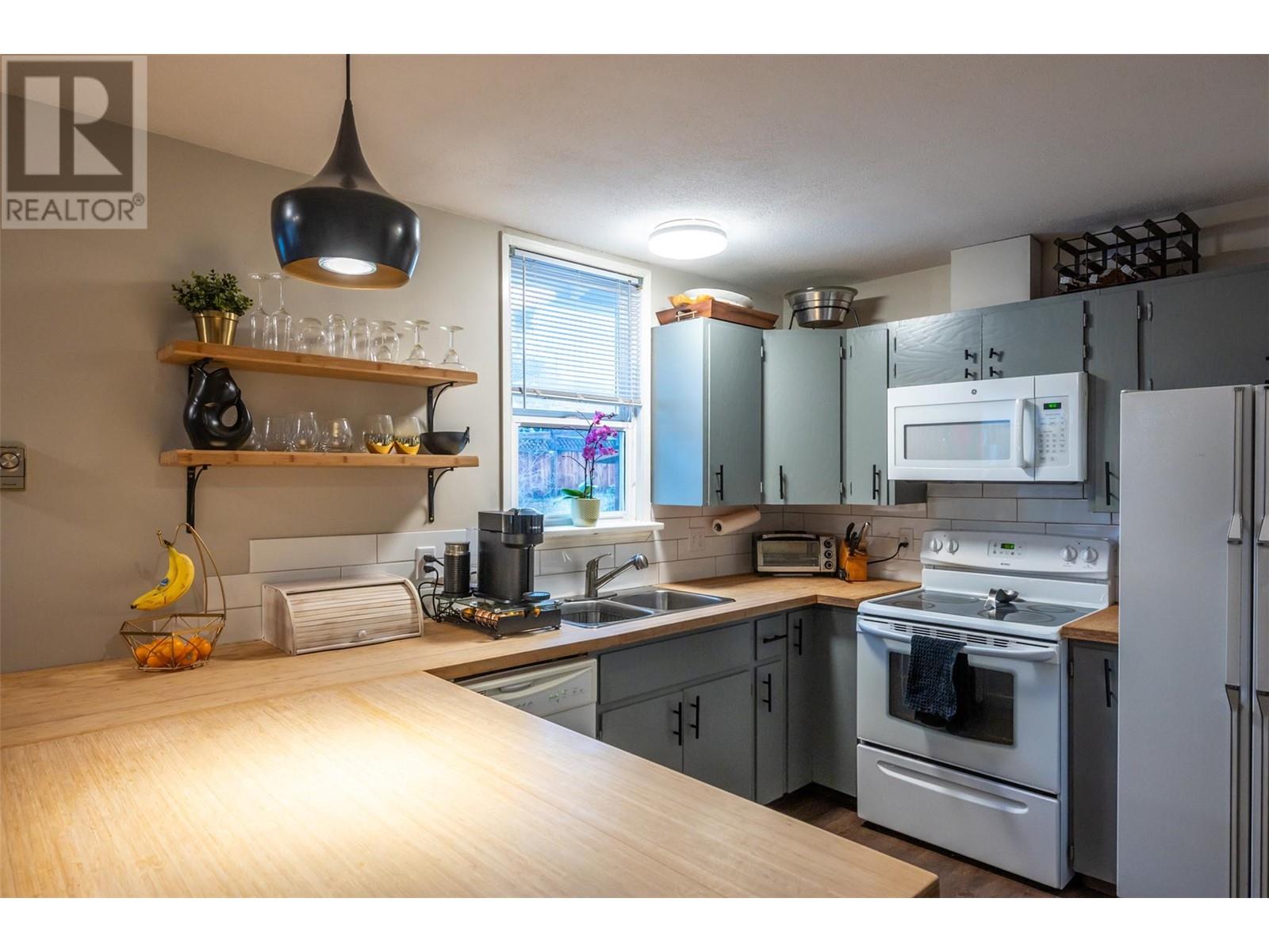  1070 Forestbrook Drive, Penticton