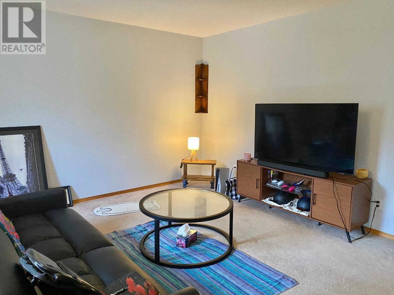 615 6th Avenue, Creston