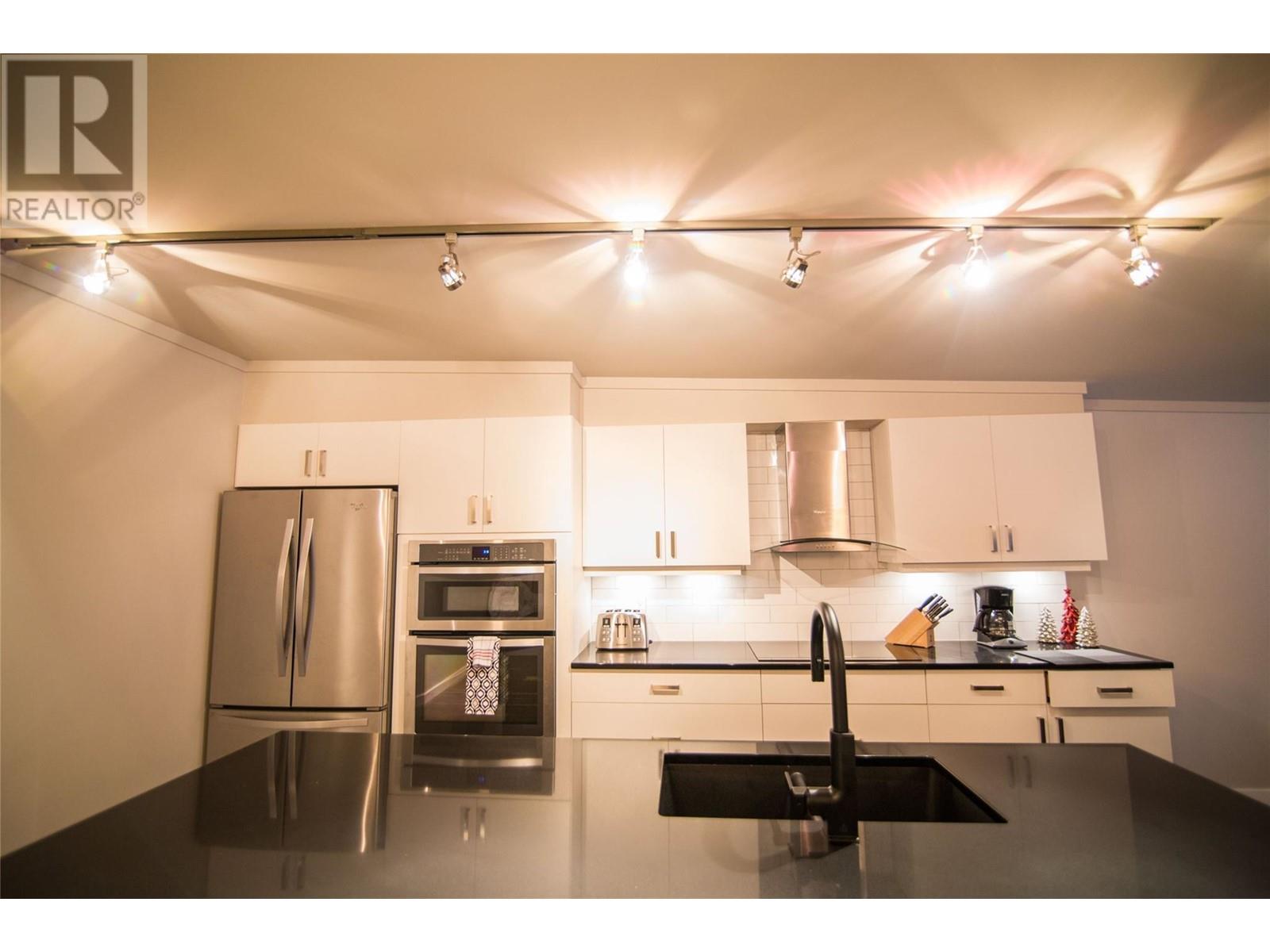 2103B 1240 Powerhouse Road, Revelstoke