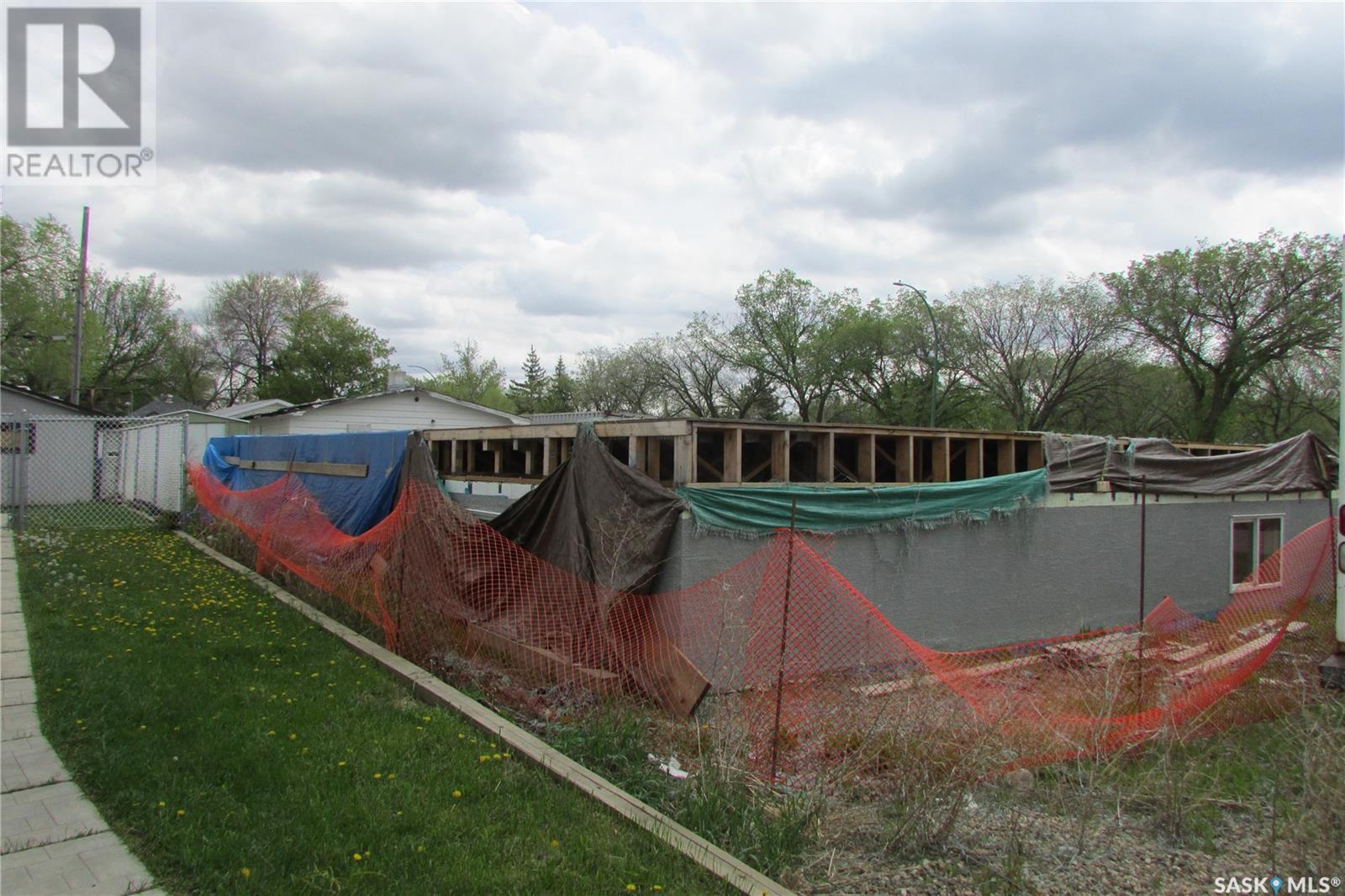 Photo 11 of 45 Cecil Crescent, Regina SK