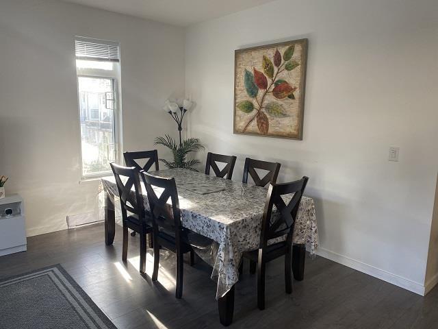 Photo 5 of 58 15235 Sitka Drive, Surrey BC