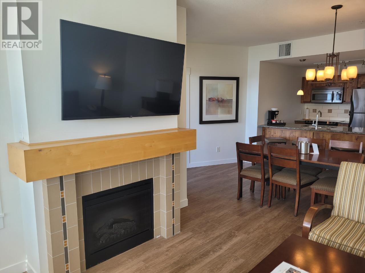 #116 4200 LAKESHORE Drive - 6