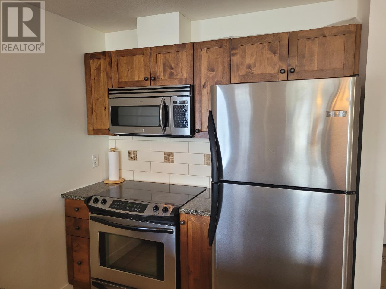 #116 4200 LAKESHORE Drive - 8