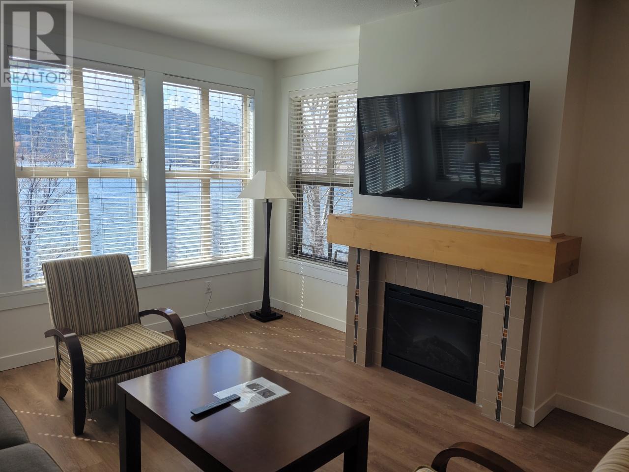 #116 4200 LAKESHORE Drive - 5