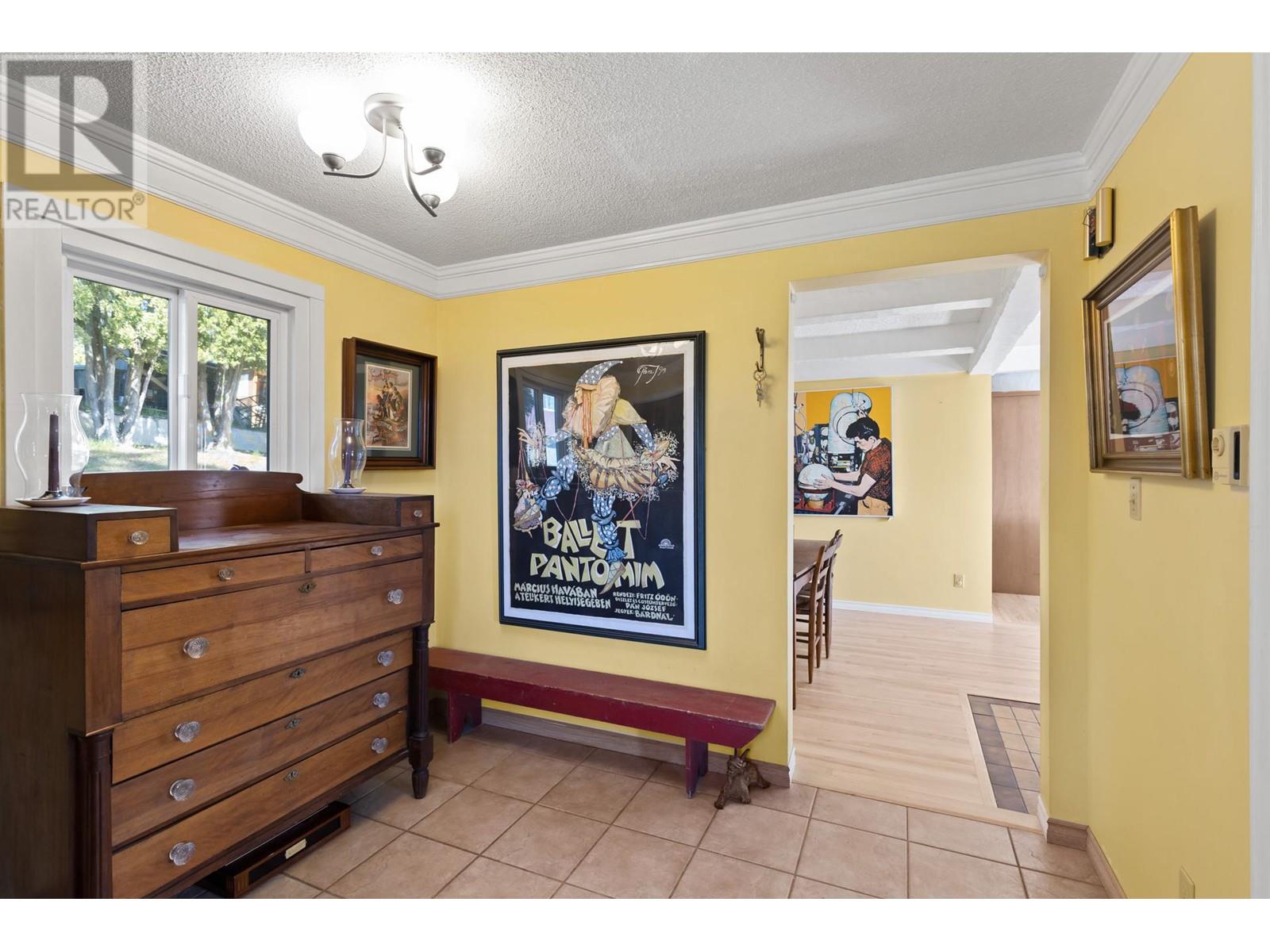5010 Elliott Avenue, Peachland