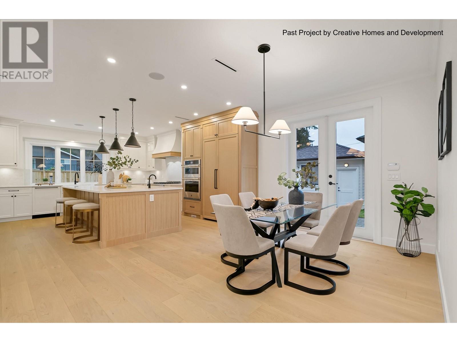 690 E WINDSOR ROAD, North Vancouver real estate listing R2971515