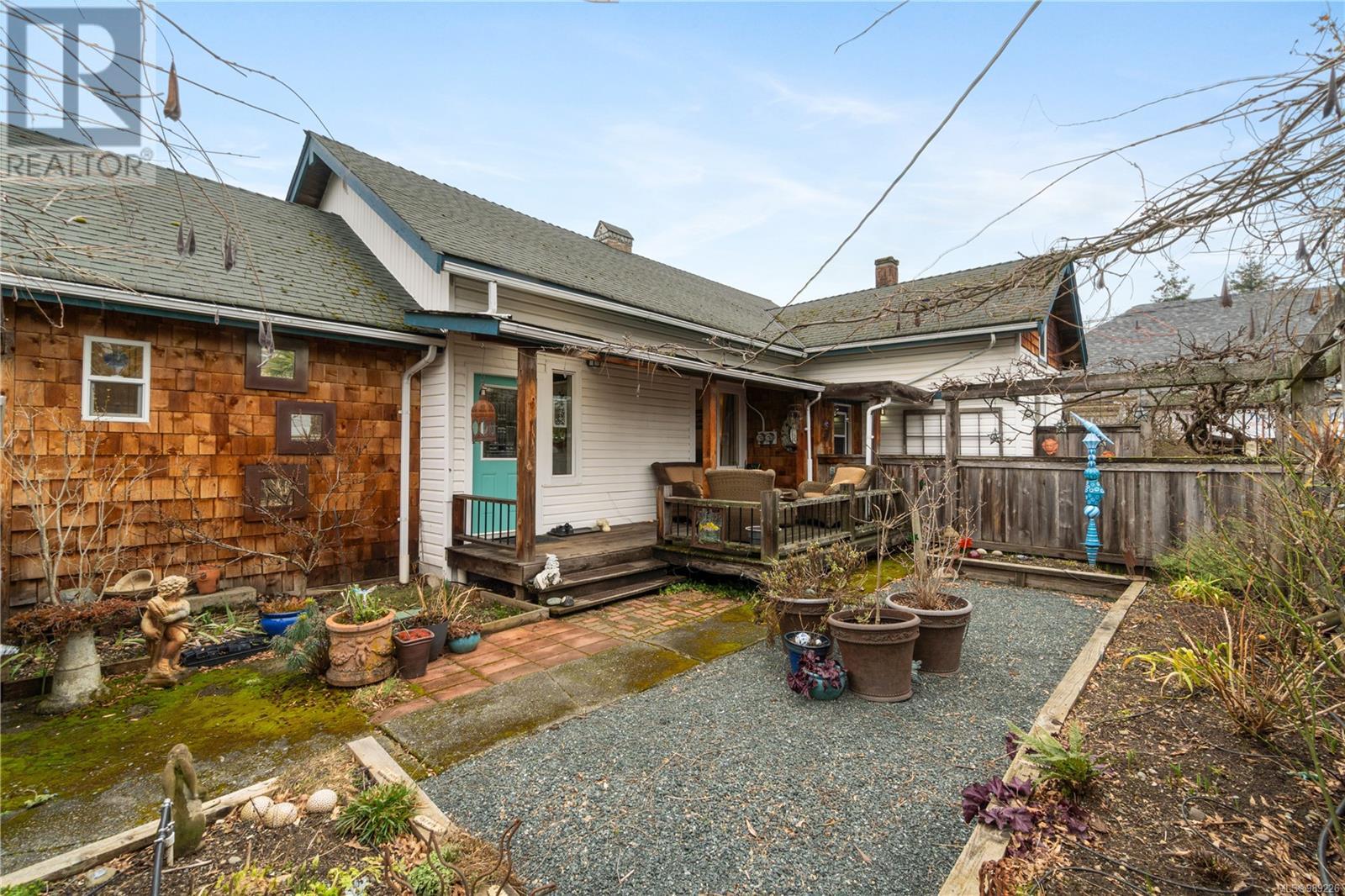 309 Pioneer Cres, Parksville