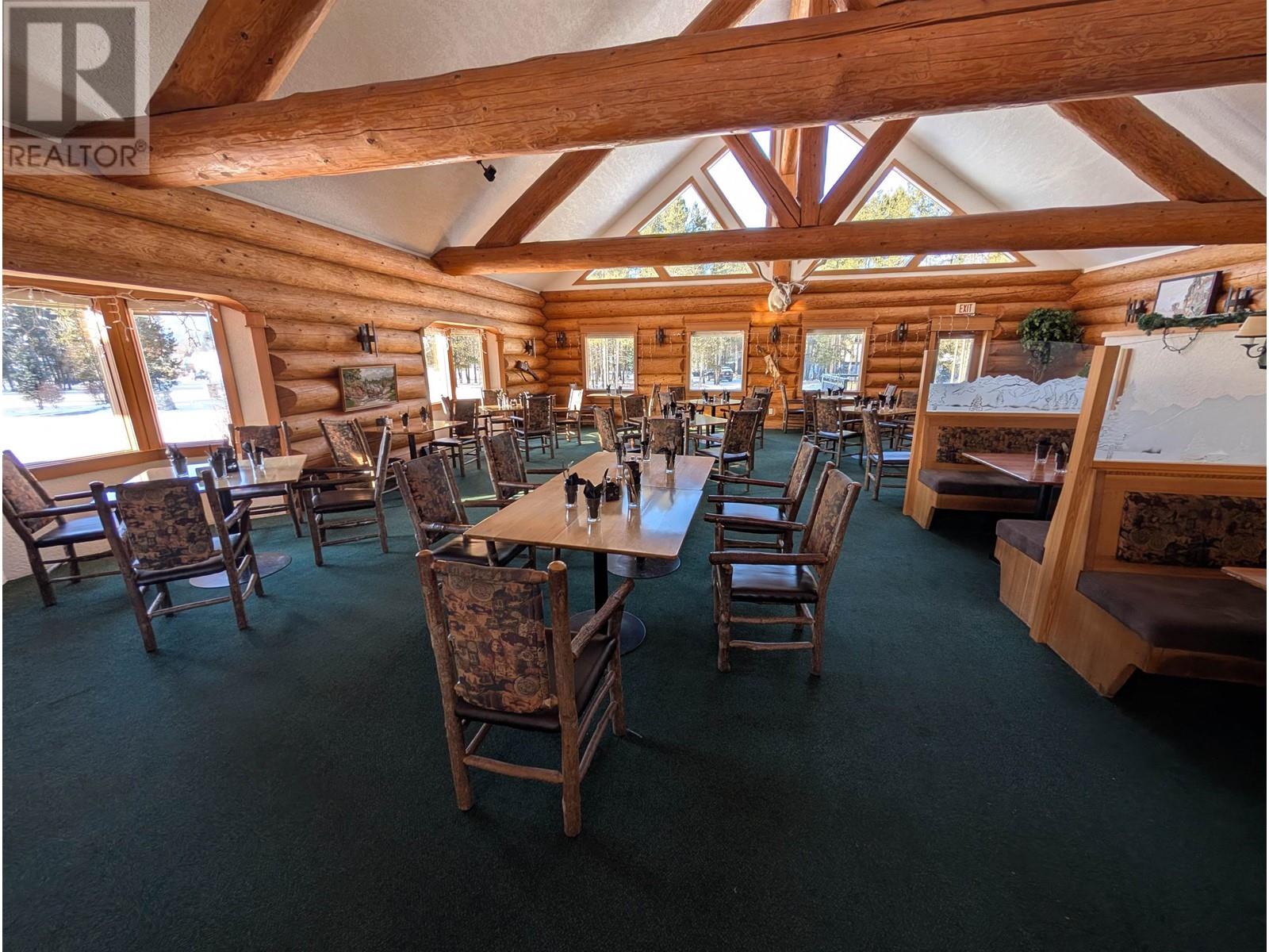 1002 5 AVENUE - Photo 5 of 26, Valemount, British Columbia