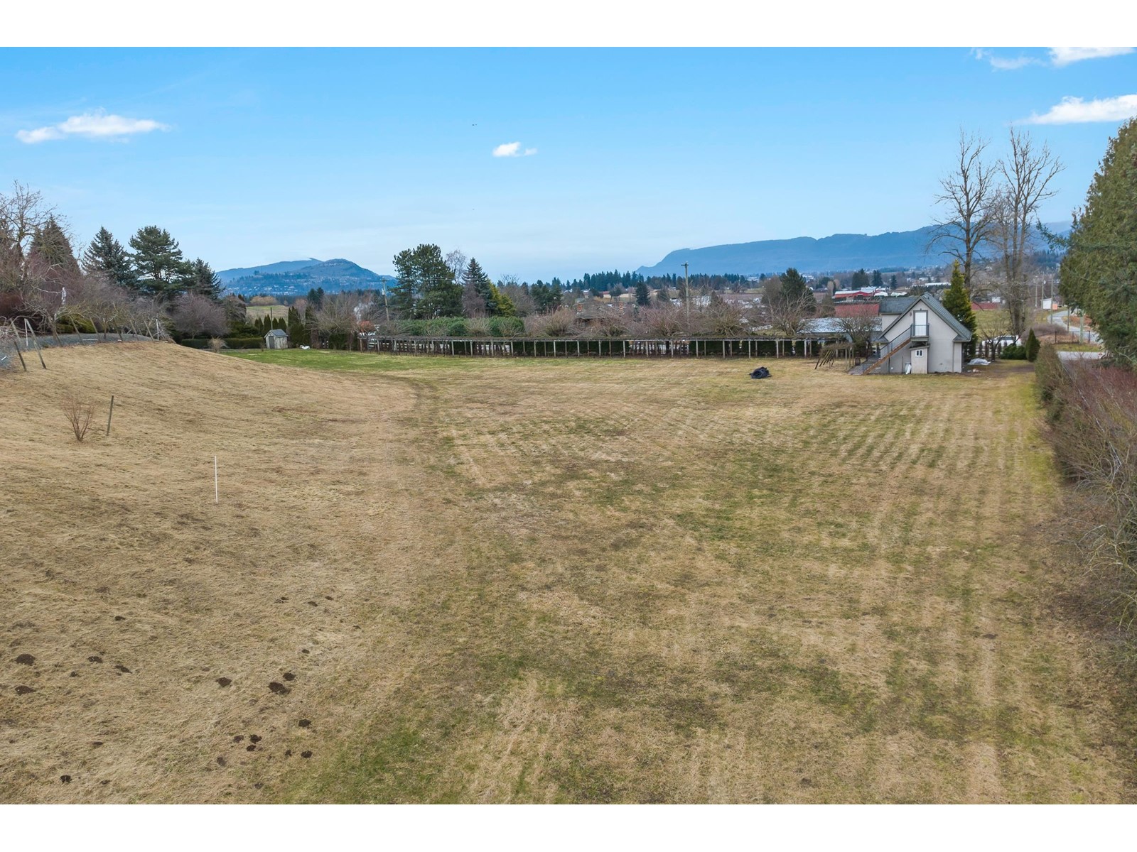 141 GLADWIN ROAD, Abbotsford