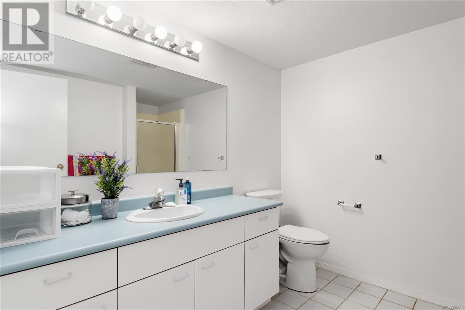 3210 27 Island Hwy S, Campbell River real estate listing 988060
