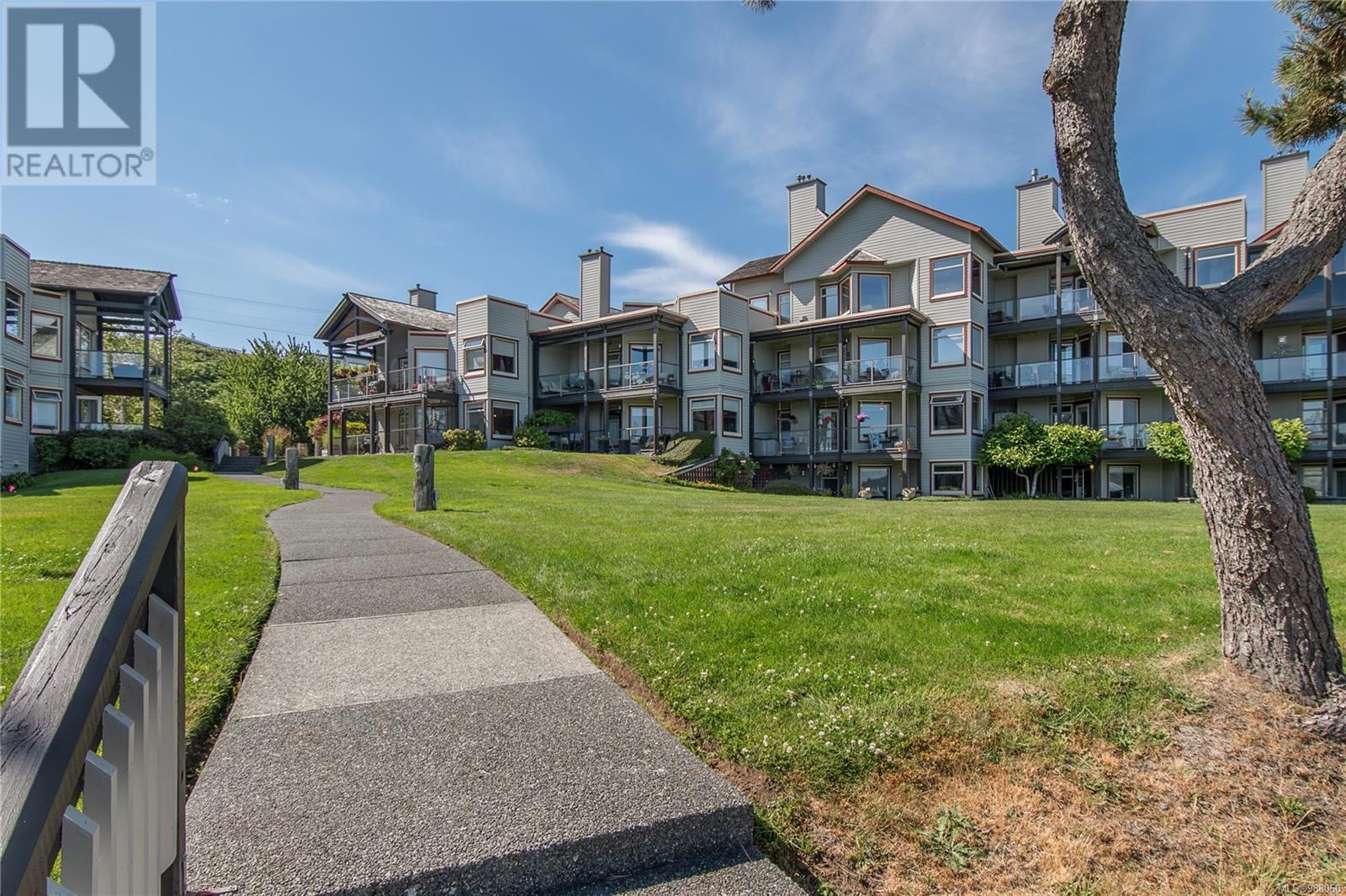 3210 27 Island Hwy S, Campbell River real estate listing 988060